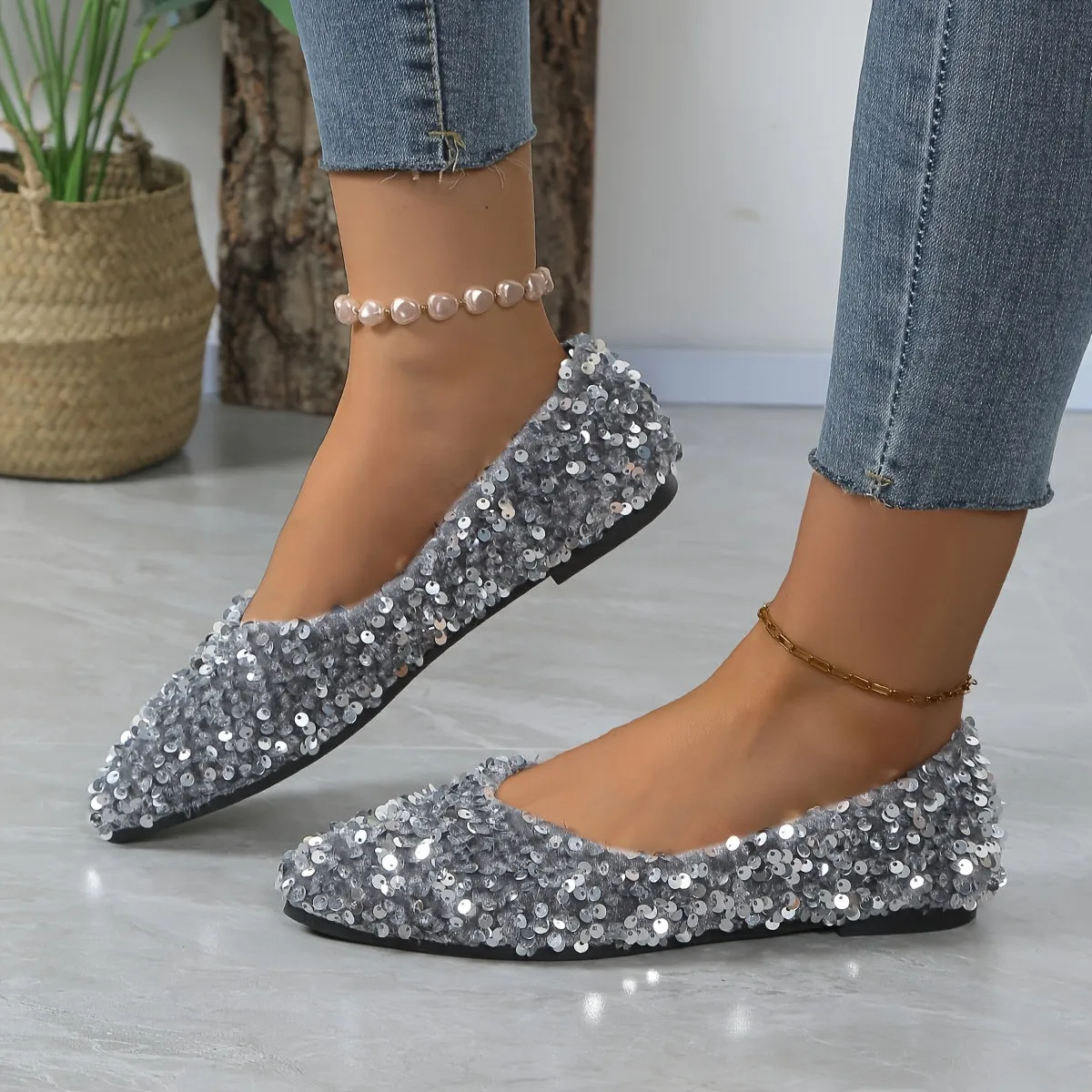 1 Pair Elegant French Style Pointed Toe Flats for Women, Sequin Embellished, Lightweight Slip-On Shoes with Rubber Sole, Fabric Upper, TPU Insole, Versatile for All Seasons