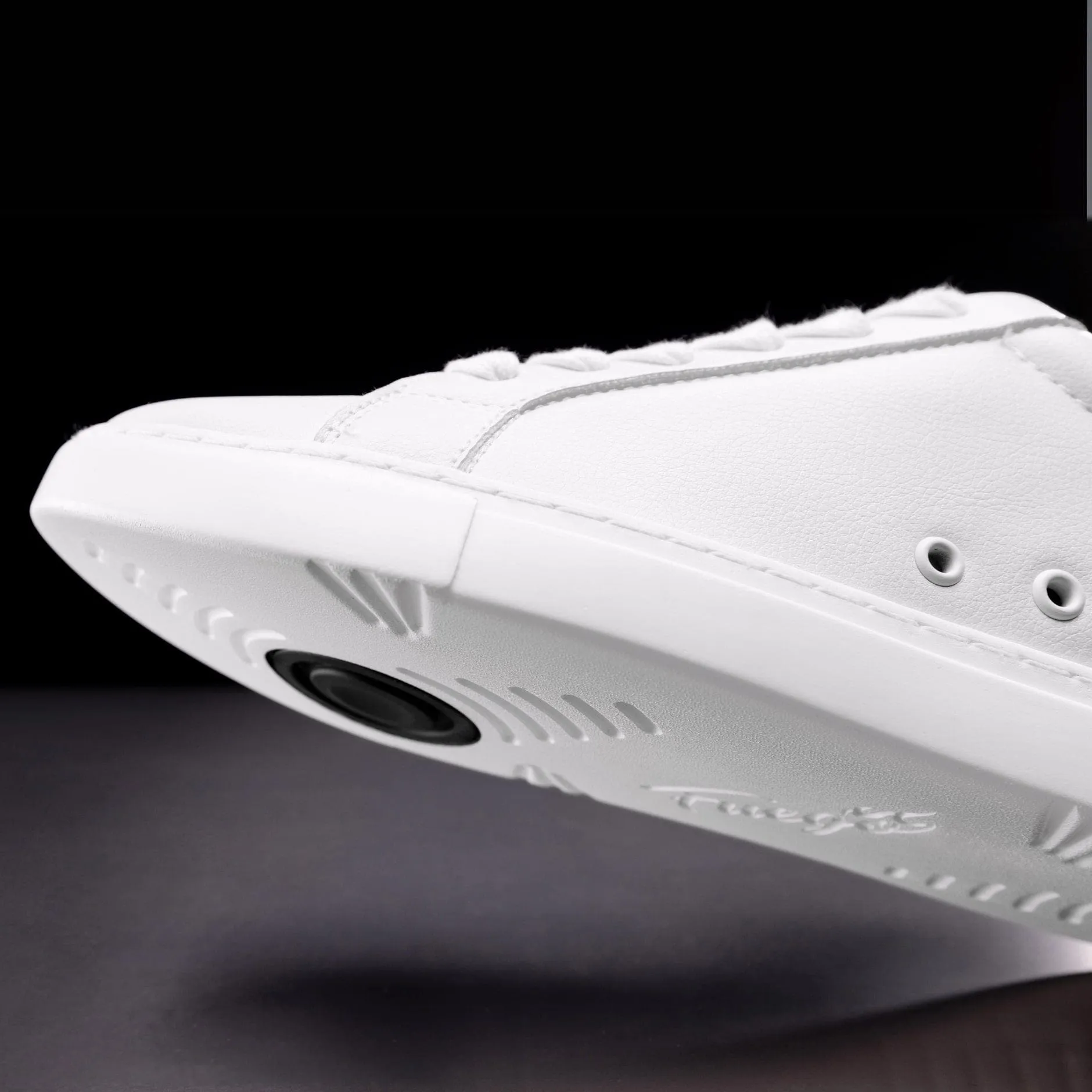 Fuego dance shoes- Low-top | White (In-Store)