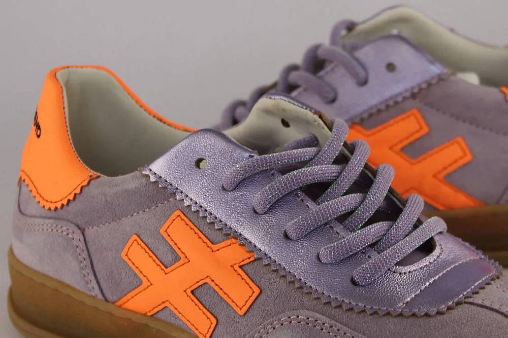 'Iconic II' in Lavender