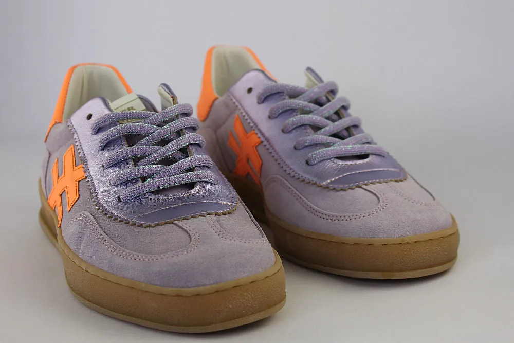 'Iconic II' in Lavender
