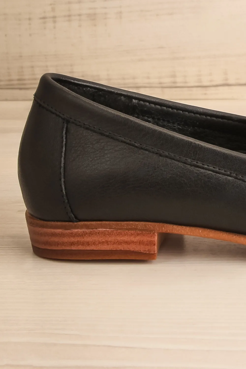 Sambina Black | Leather Loafers w/ Golden Hardware