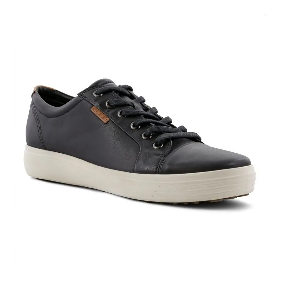Soft 7M Long-Laced Sneaker