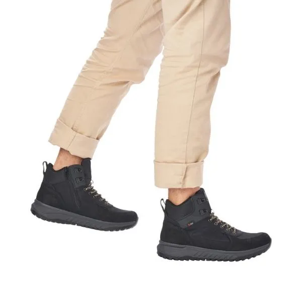 U0170 Sneaker Boot