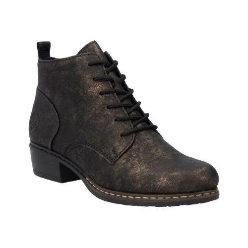 Y0830 Heeled Ankle Boot